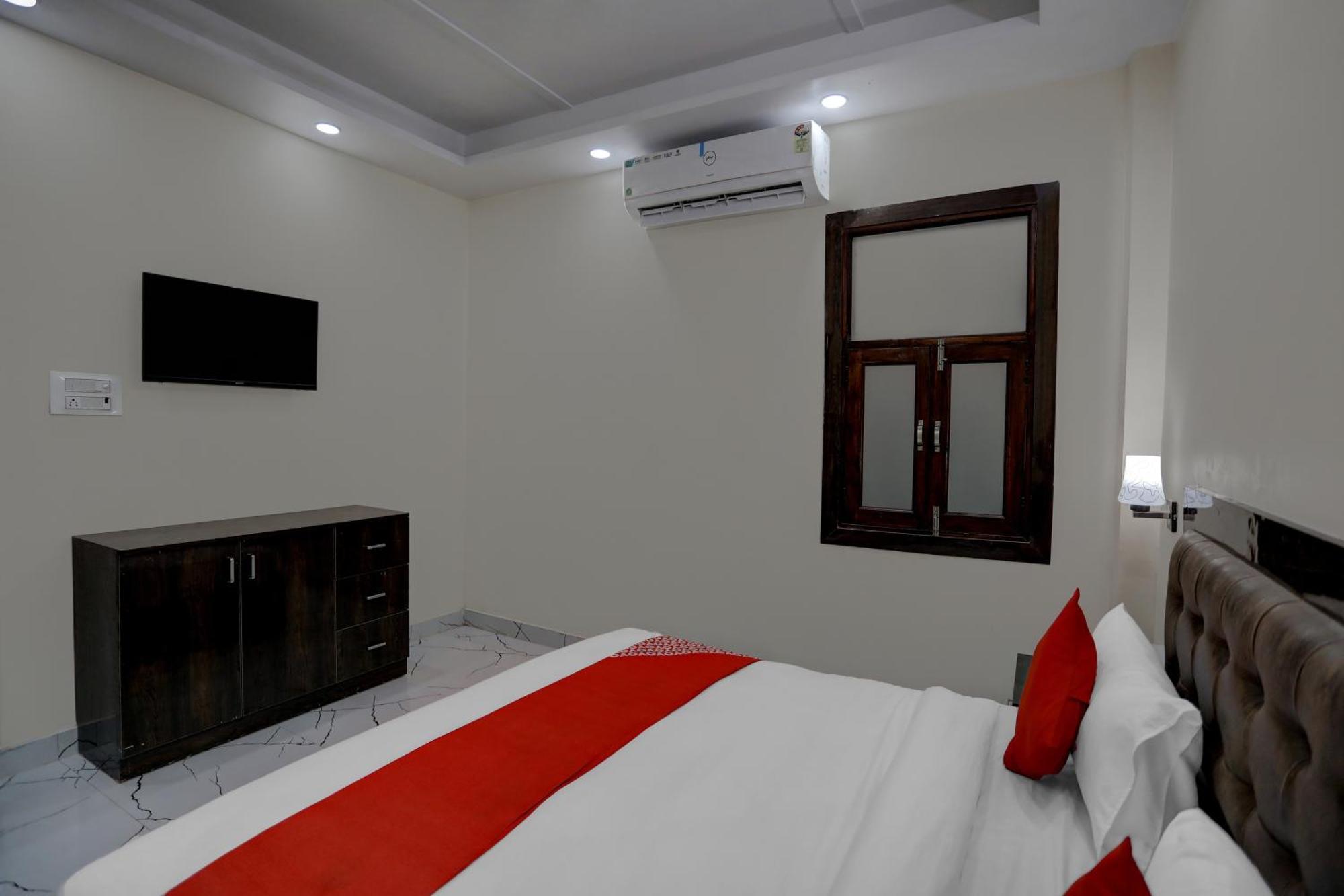 Hotel O Diamond Inn New Delhi Ngoại thất bức ảnh